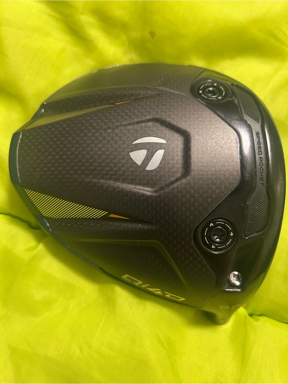 New TaylorMade Qi4D 9.0 Driver Head RH